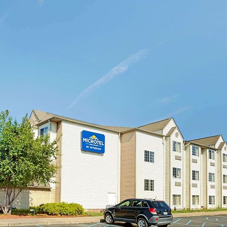 Microtel Inn & Suites By Wyndham Detroit Roseville Exterior foto